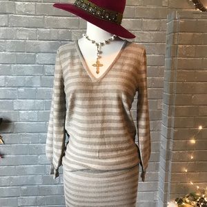 Alice & Olivia taupe/gold dress w/ blouson sleeves